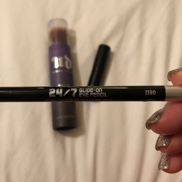 Urban Decay Bundle - Picture 3 of 5